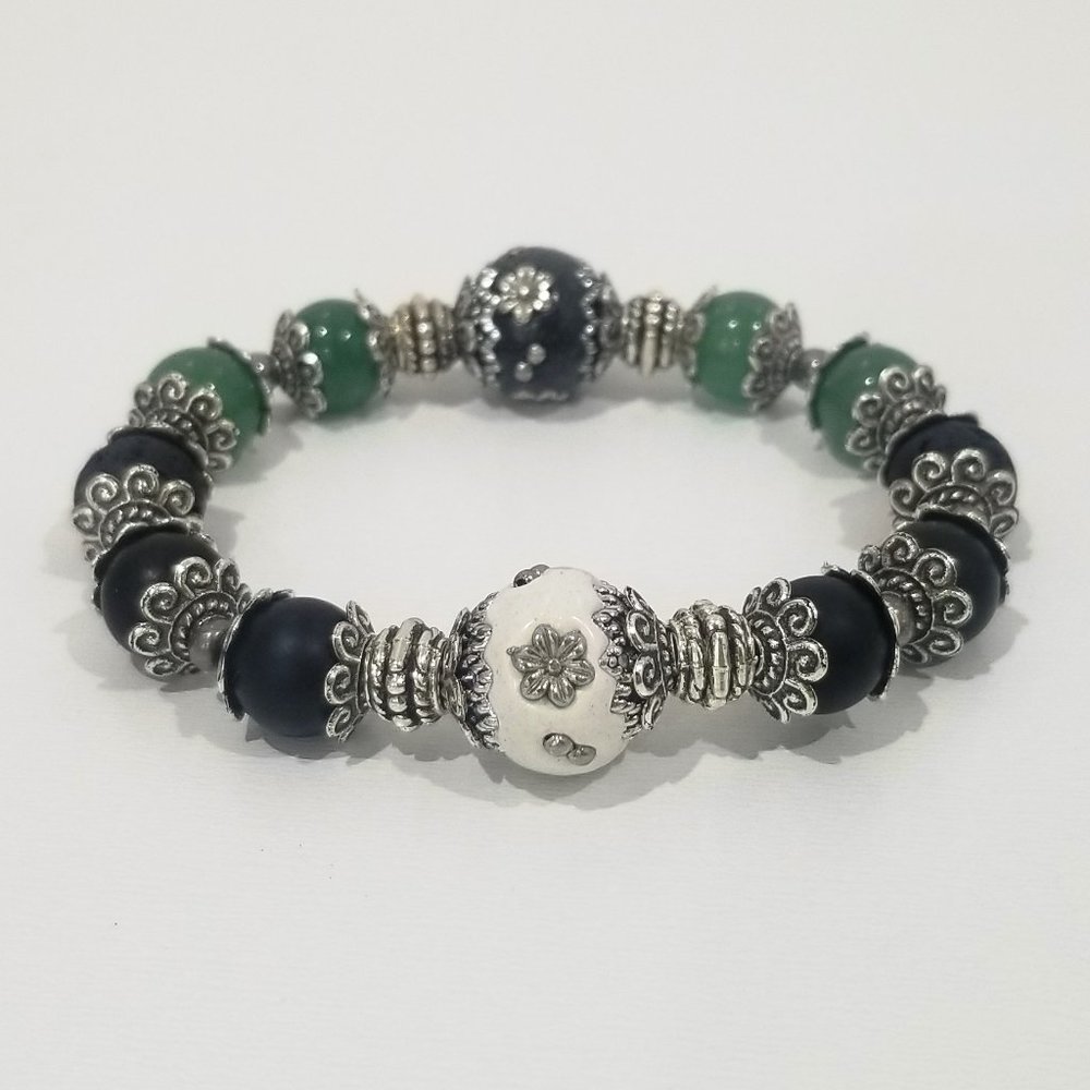 Feel Good™ - 8” Elastic Essential Oil Bracelet - Green Jade-Lava Rock-Matte Onyx